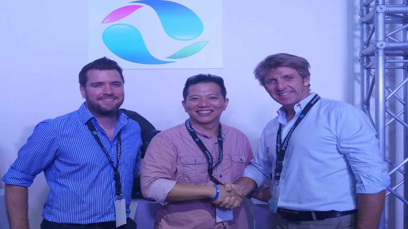 Complete AVL Solutions übernimmt den Exklusivvertrieb für German Light Products in Thailand