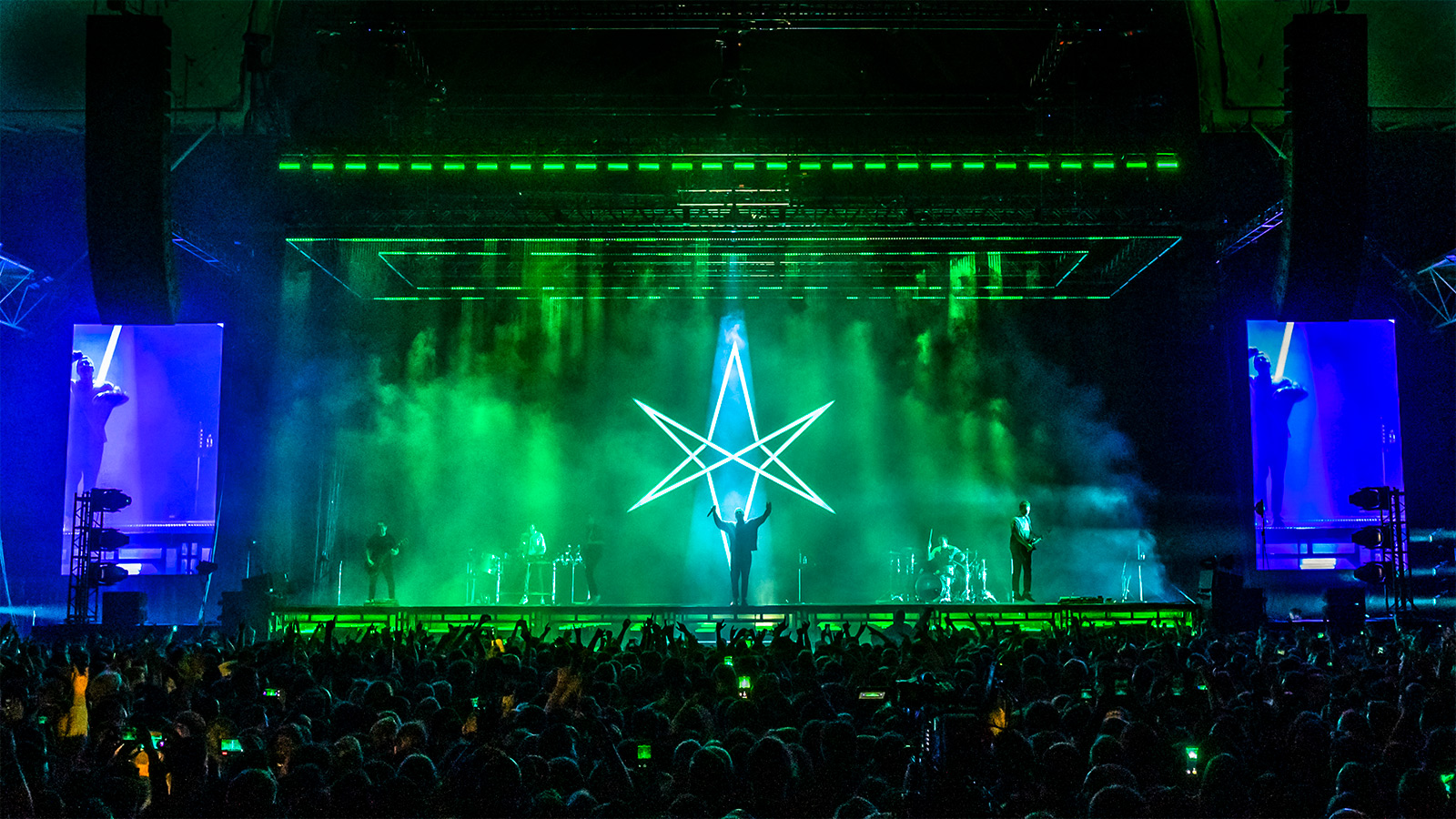 Bring Me The Horizon mit GLP und neuem Lichtdesign auf Tour